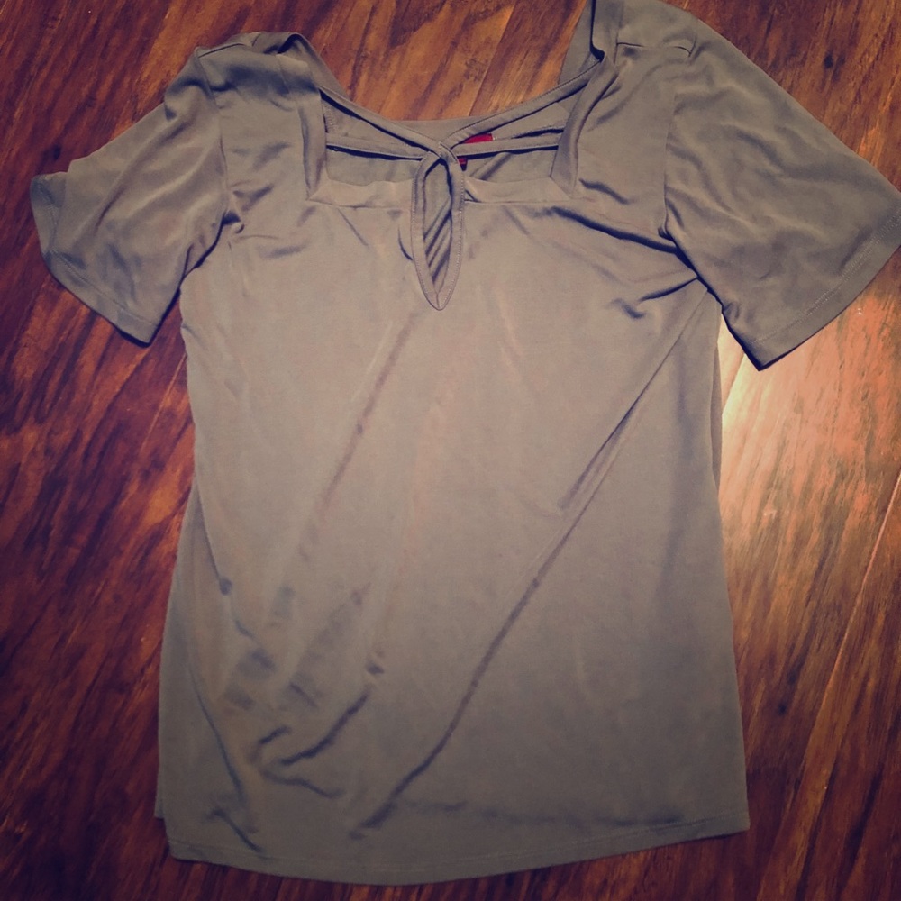 Cutout BKE RED top